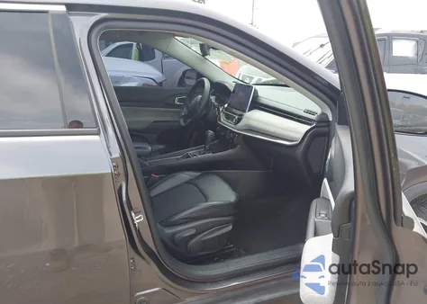 2022 Jeep Compass Latitude 4X4 from USA, damaged, VIN 3C4NJDBB6NT106939